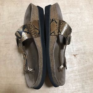 Mephisto Slide Sandals Thong Sanke Print Size 9